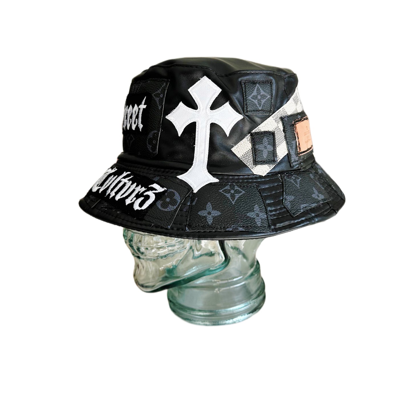 “SC x louisvuitton “LEATHER BUCKET HAT