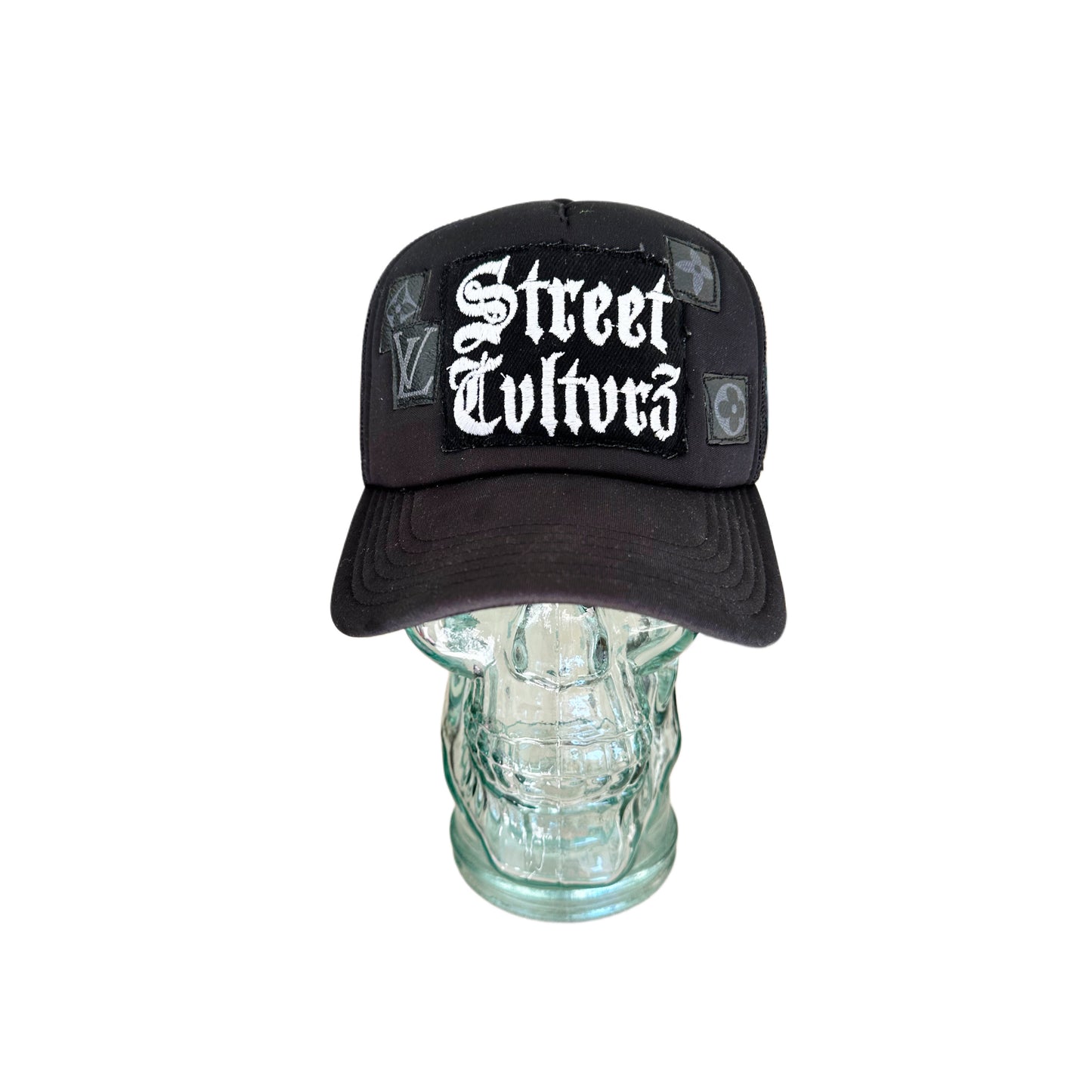 Limited edition S.C x Lv black trucker hat